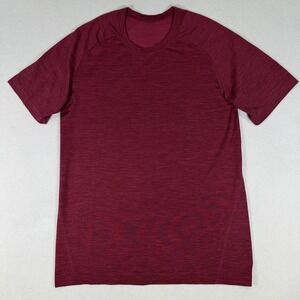 Lululemon Metal Tech Vent T-Shirt Mens Small Red Time To Get Dirty Short Sleeve